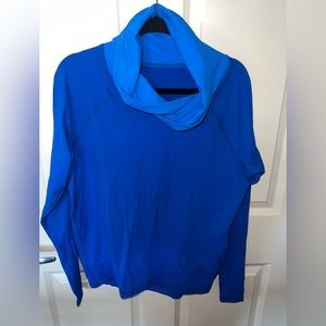 Lululemon size 6 royal blue pullover sweatshirt
